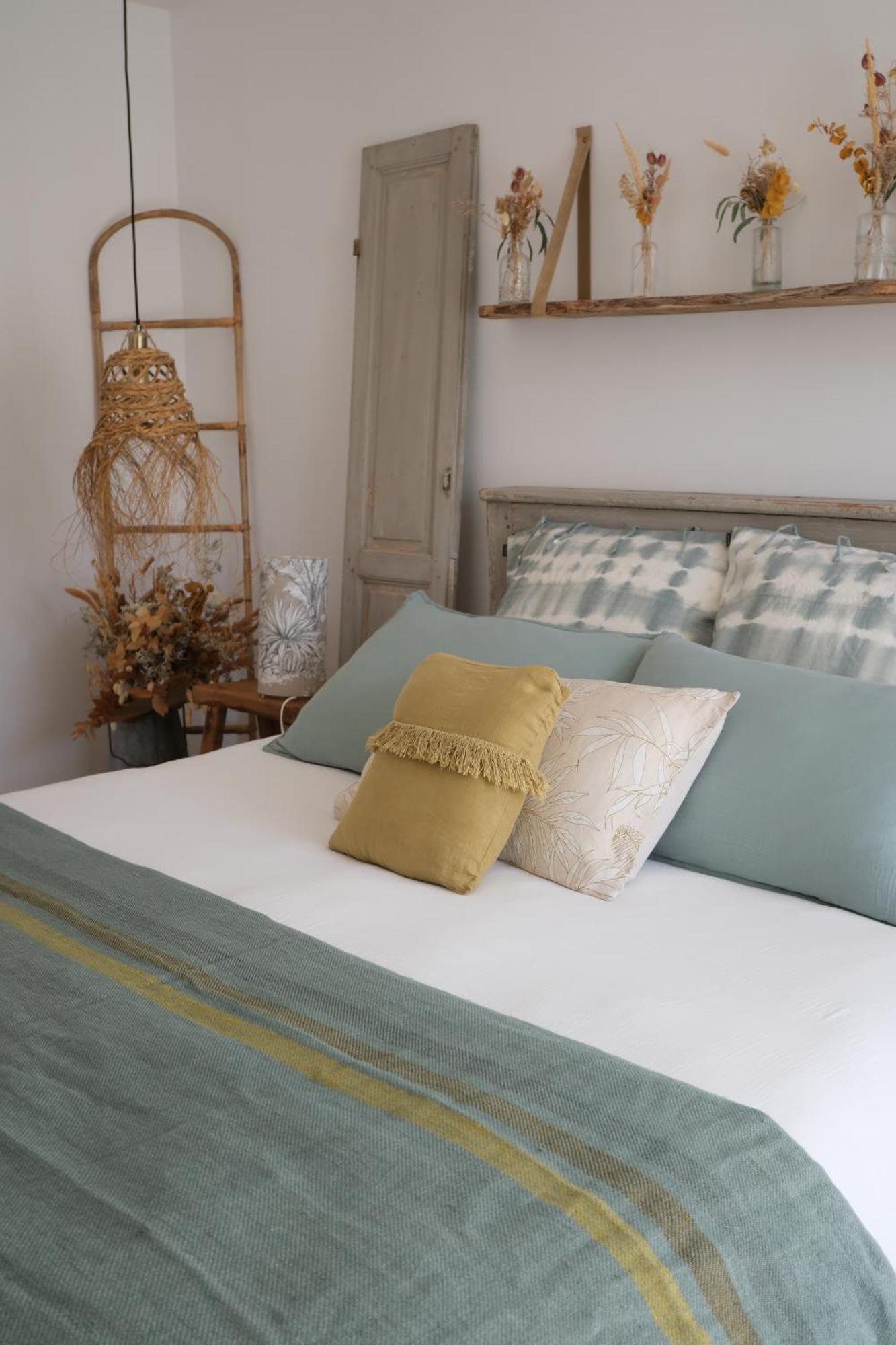 La Petite Parenthese Bed & Breakfast Chaveyriat ภายนอก รูปภาพ