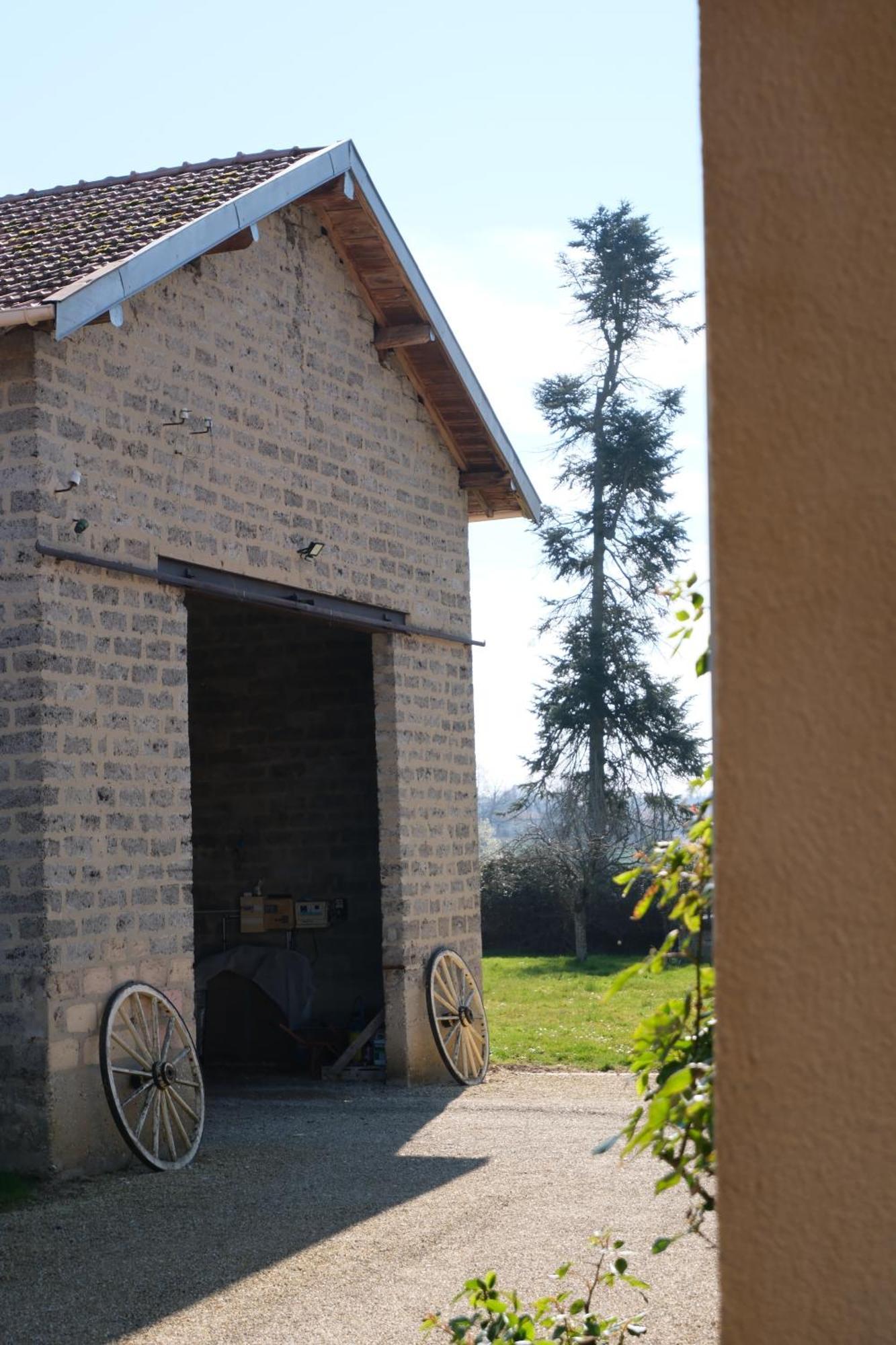 La Petite Parenthese Bed & Breakfast Chaveyriat ภายนอก รูปภาพ